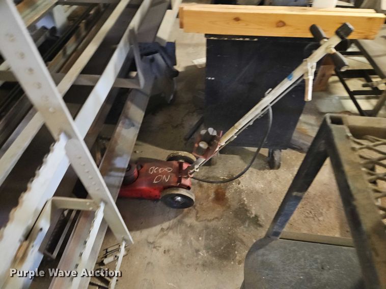 image for item EB8461 Tools