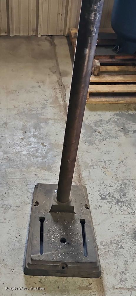 image for item EB8461 Tools