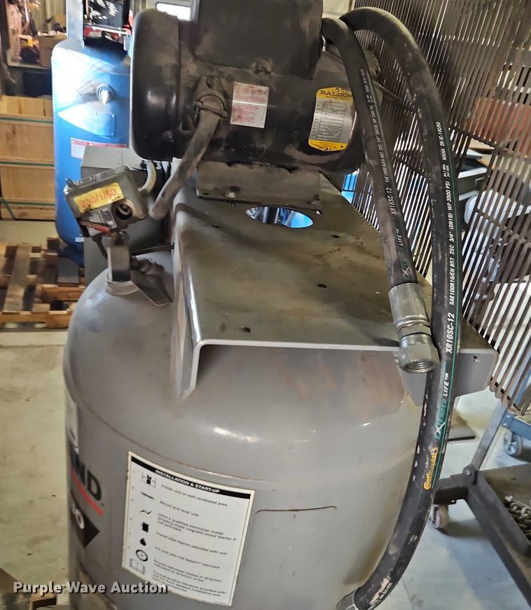 image for item EB8462 (3) air compressors