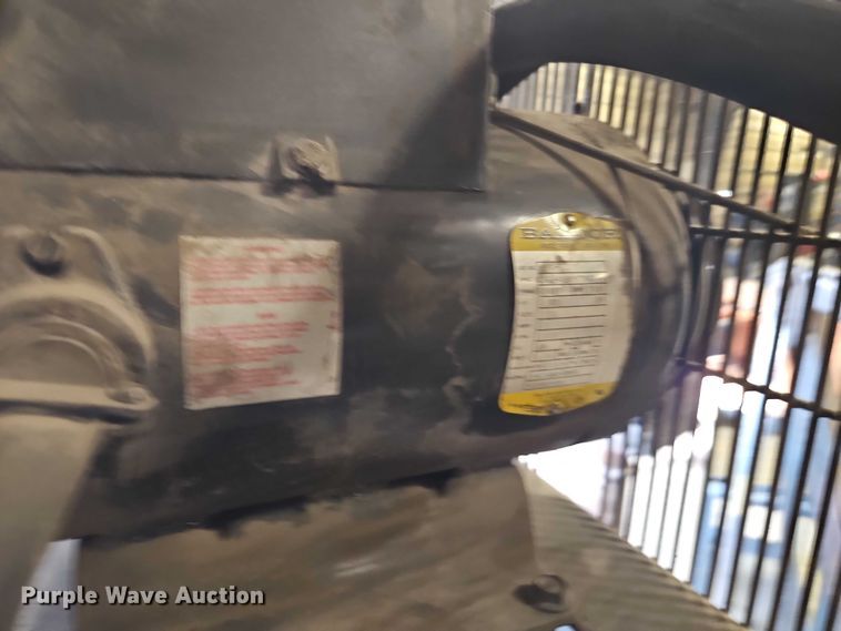 image for item EB8462 (3) air compressors