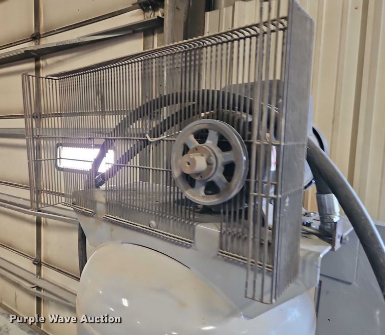 image for item EB8462 (3) air compressors