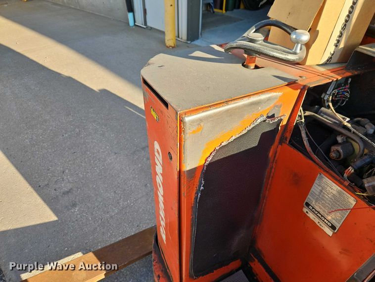 image for item EB8463 Raymond 20R40TT forklift