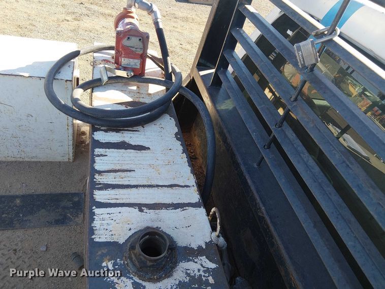 image for item EC1294 2008 Ford F250 Super Duty flatbed pickup truck