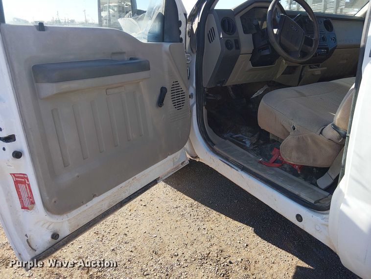 image for item EC1294 2008 Ford F250 Super Duty flatbed pickup truck