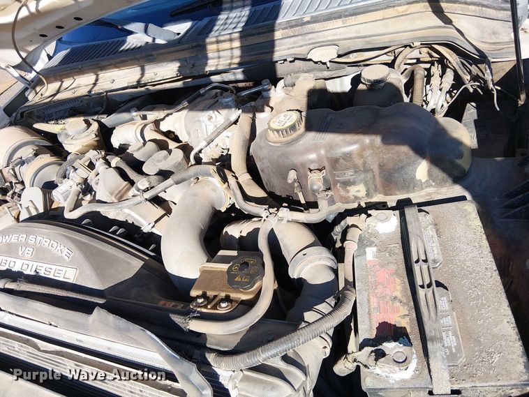 image for item EC1294 2008 Ford F250 Super Duty flatbed pickup truck