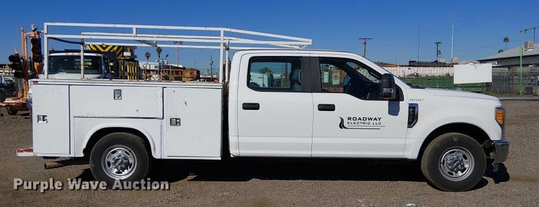 image for item EC1303 2017 Ford F250 Super Duty Crew Cab utility bed pickup truck