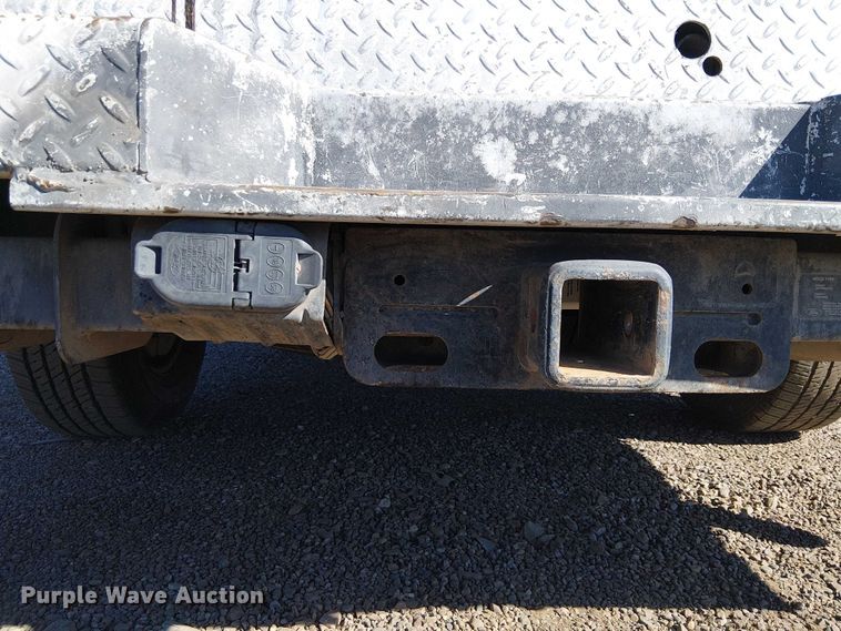 image for item EC1303 2017 Ford F250 Super Duty Crew Cab utility bed pickup truck