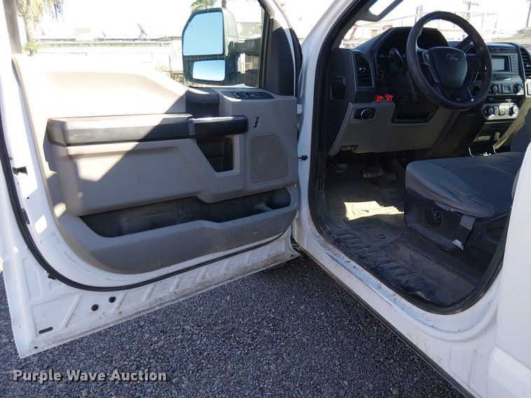 image for item EC1303 2017 Ford F250 Super Duty Crew Cab utility bed pickup truck