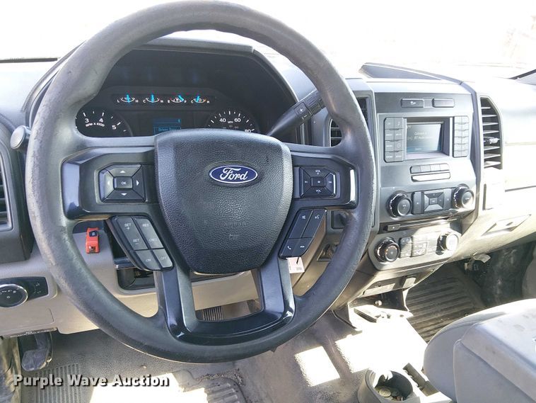 image for item EC1303 2017 Ford F250 Super Duty Crew Cab utility bed pickup truck