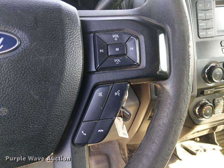 image for item EC1303 2017 Ford F250 Super Duty Crew Cab utility bed pickup truck