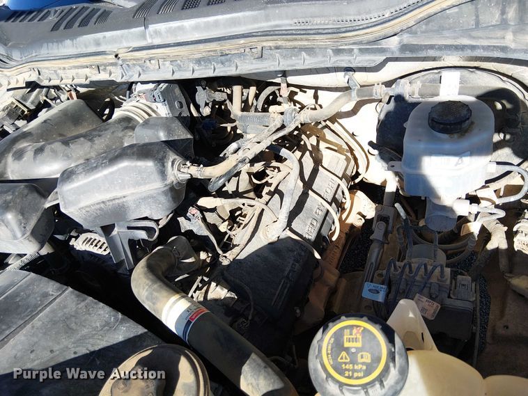 image for item EC1303 2017 Ford F250 Super Duty Crew Cab utility bed pickup truck