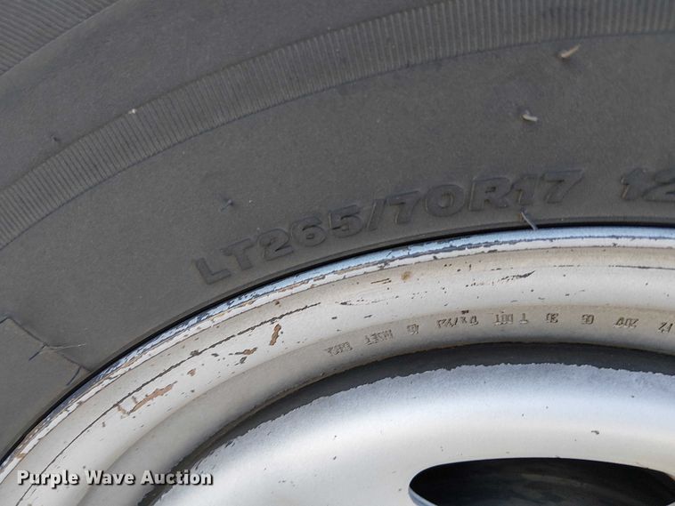 image for item EC1303 2017 Ford F250 Super Duty Crew Cab utility bed pickup truck