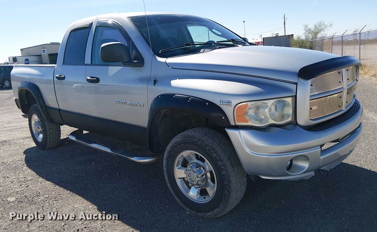 image for item EC1314 2003 Dodge Ram 2500 Quad Cab pickup truck