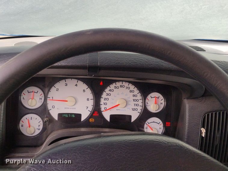 image for item EC1314 2003 Dodge Ram 2500 Quad Cab pickup truck