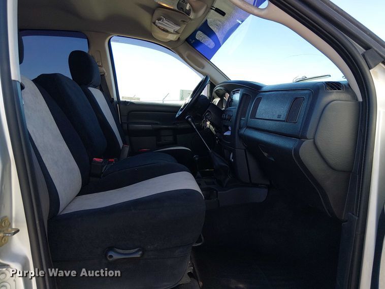 image for item EC1314 2003 Dodge Ram 2500 Quad Cab pickup truck