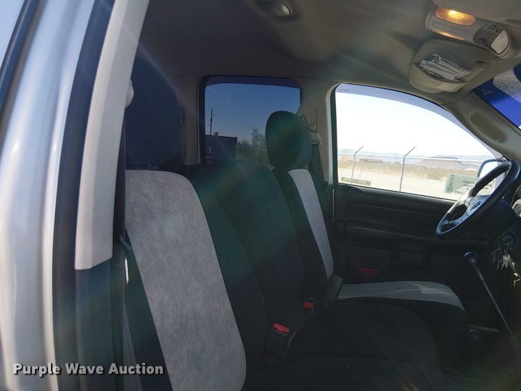 image for item EC1314 2003 Dodge Ram 2500 Quad Cab pickup truck