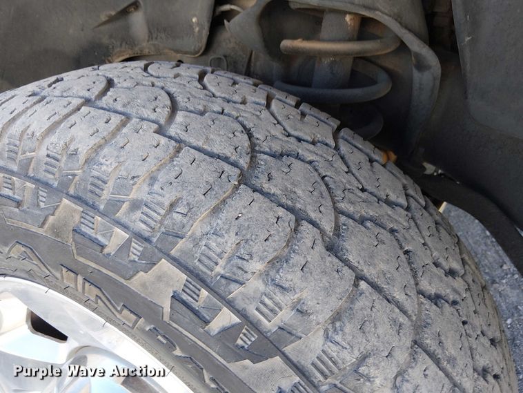 image for item EC1314 2003 Dodge Ram 2500 Quad Cab pickup truck