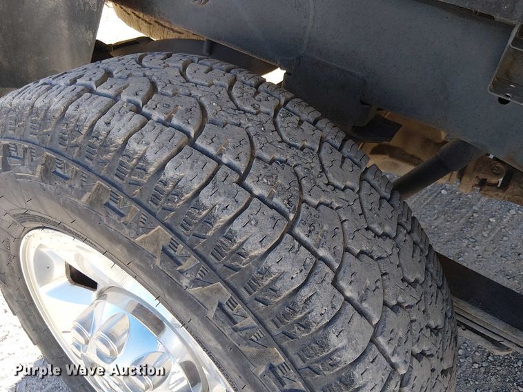 image for item EC1314 2003 Dodge Ram 2500 Quad Cab pickup truck