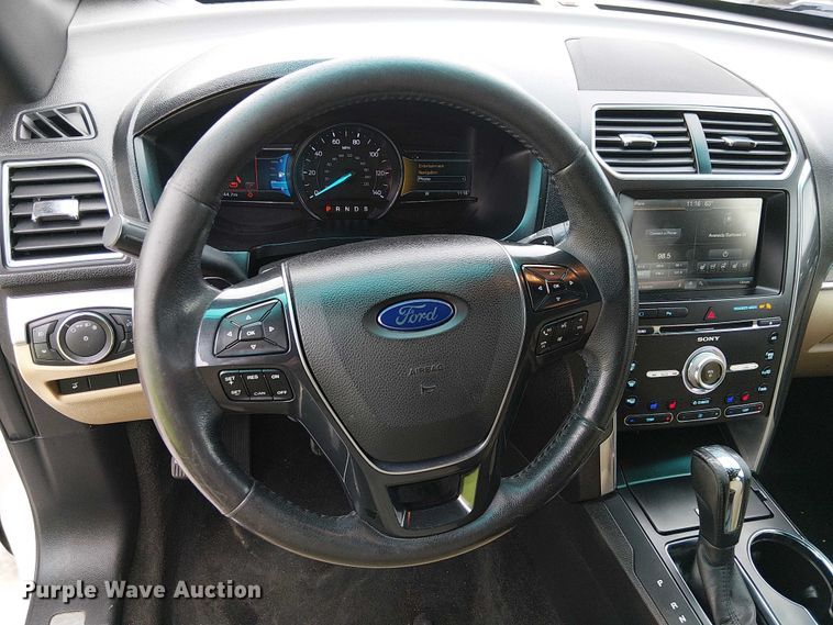 image for item EC1328 2016 Ford Explorer Limited SUV