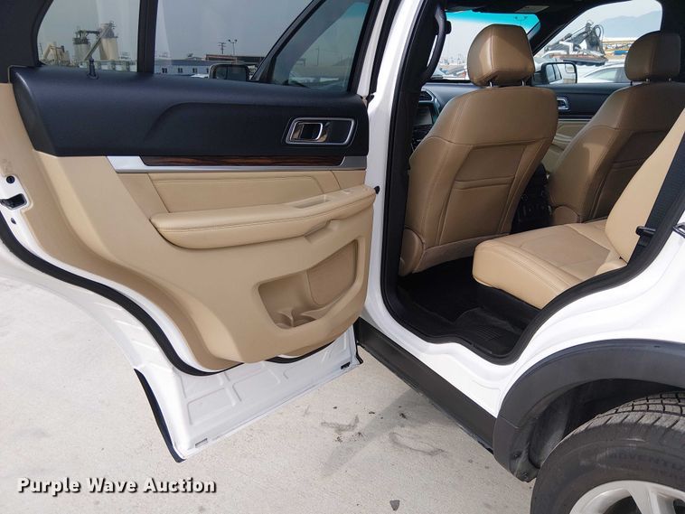 image for item EC1328 2016 Ford Explorer Limited SUV