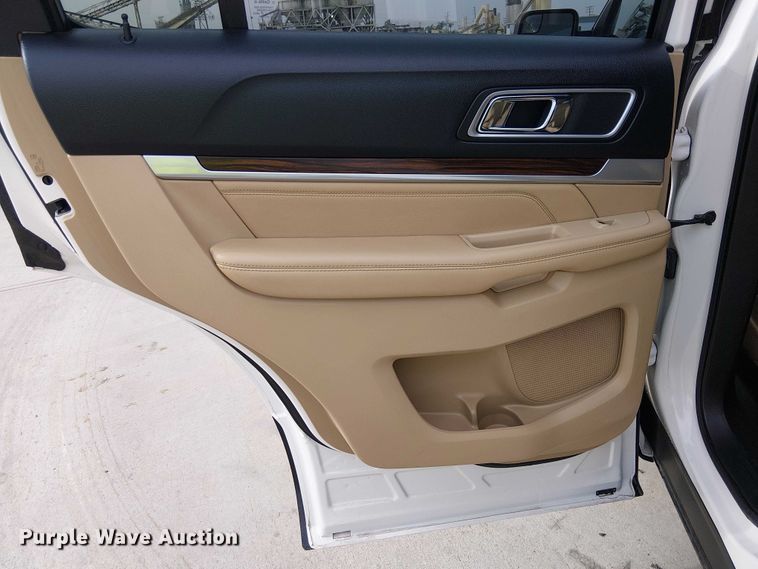 image for item EC1328 2016 Ford Explorer Limited SUV