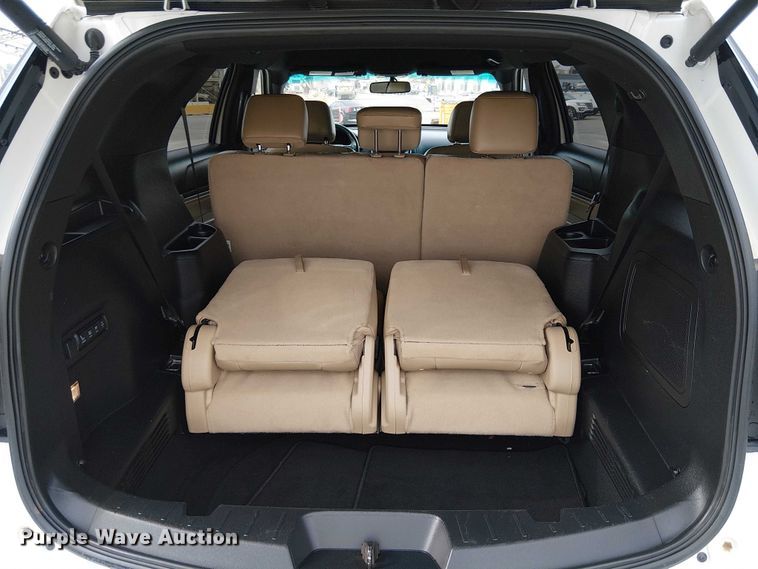 image for item EC1328 2016 Ford Explorer Limited SUV