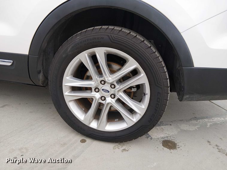 image for item EC1328 2016 Ford Explorer Limited SUV