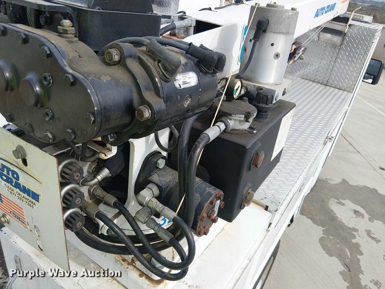 image for item EC1330 2012 Ford F550 Super Duty utility / service truck