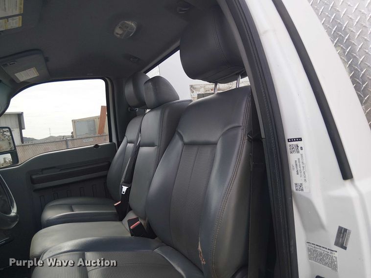 image for item EC1330 2012 Ford F550 Super Duty utility / service truck