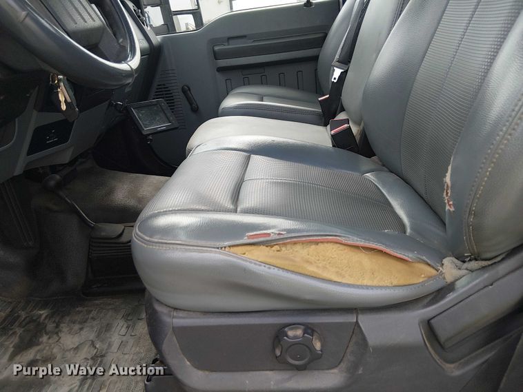 image for item EC1330 2012 Ford F550 Super Duty utility / service truck