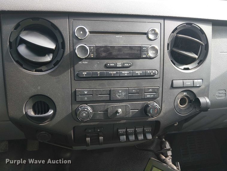 image for item EC1330 2012 Ford F550 Super Duty utility / service truck