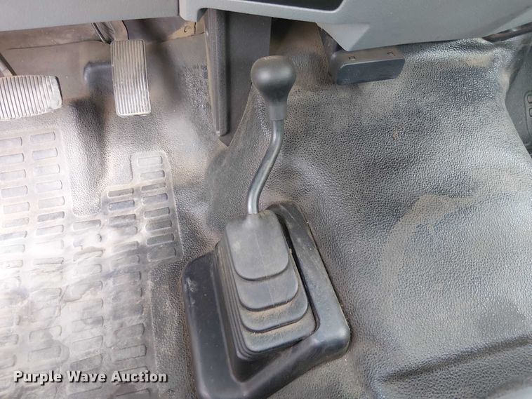 image for item EC1330 2012 Ford F550 Super Duty utility / service truck