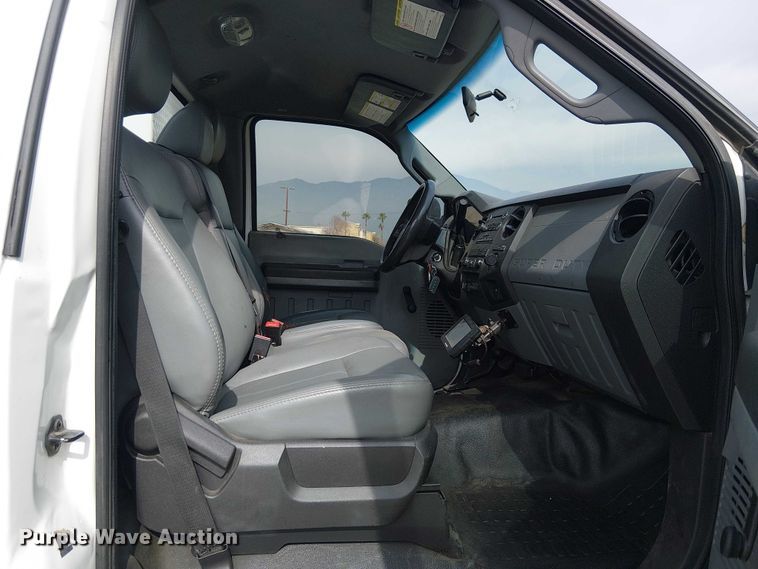image for item EC1330 2012 Ford F550 Super Duty utility / service truck