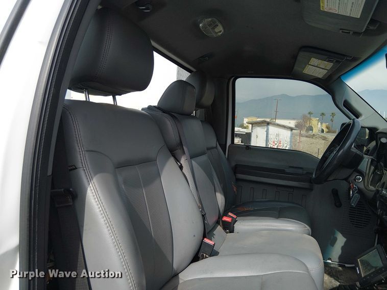 image for item EC1330 2012 Ford F550 Super Duty utility / service truck