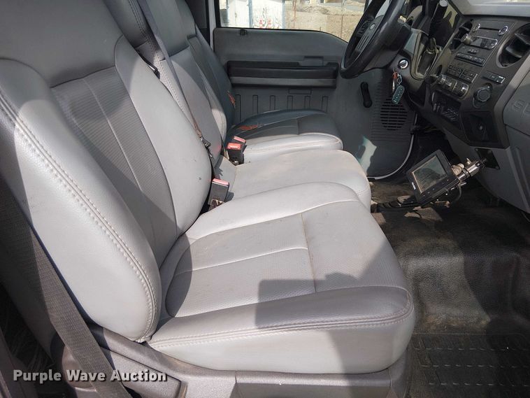 image for item EC1330 2012 Ford F550 Super Duty utility / service truck