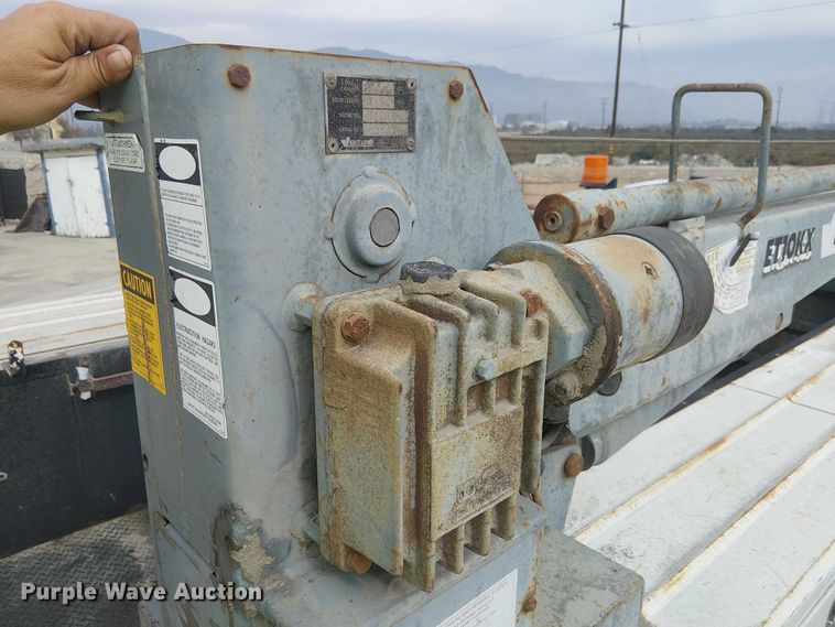 image for item EC1331 2006 Ford F450 Super Duty utility / service truck