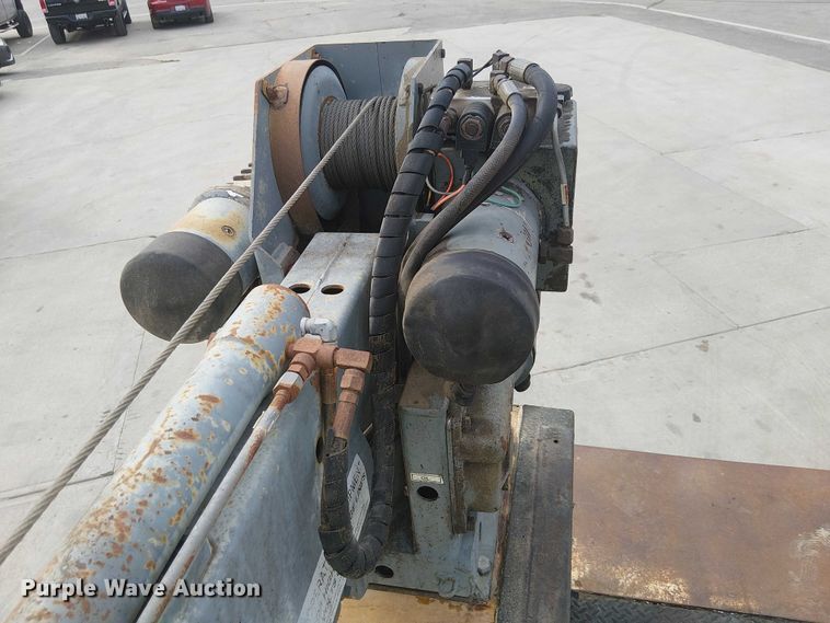 image for item EC1331 2006 Ford F450 Super Duty utility / service truck