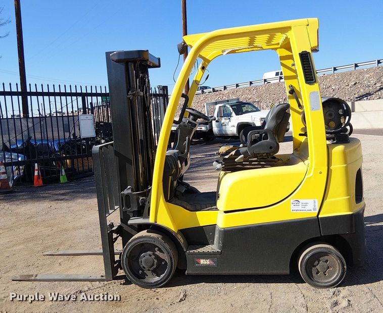 image for item EC1347 2012 Hyster S50 forklift