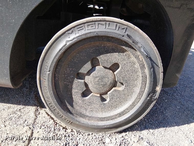 image for item EC1347 2012 Hyster S50 forklift