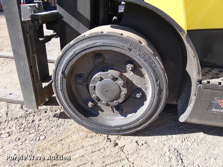 image for item EC1347 2012 Hyster S50 forklift