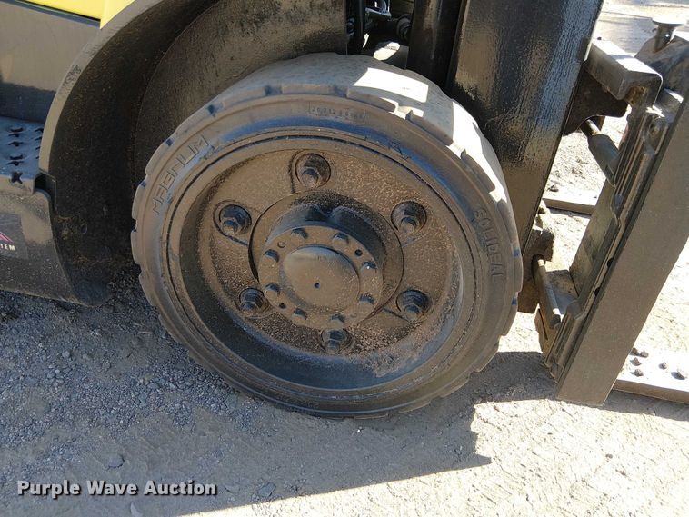 image for item EC1347 2012 Hyster S50 forklift