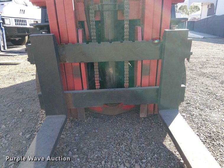 image for item EC1348 1995 Toyota 5FGC25 forklift