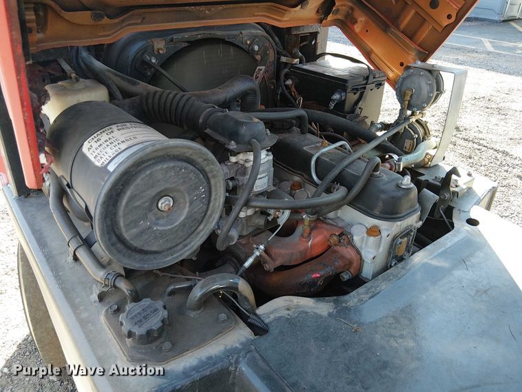 image for item EC1348 1995 Toyota 5FGC25 forklift