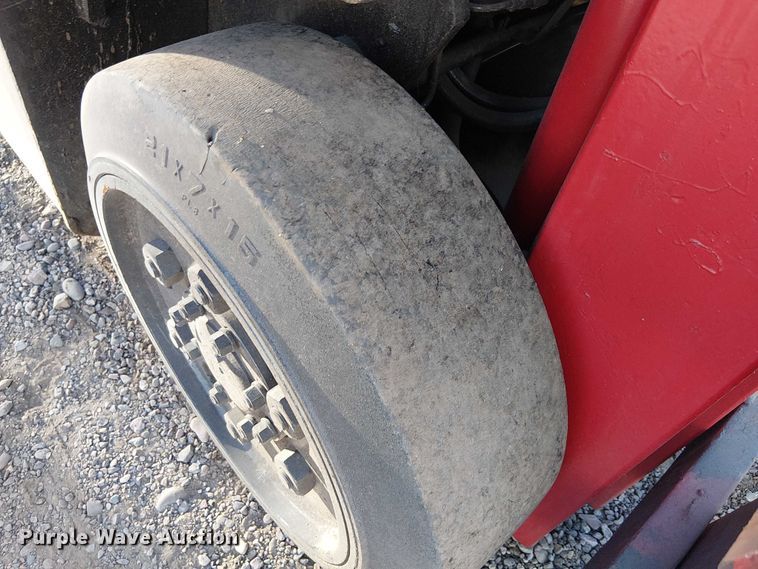 image for item EC1348 1995 Toyota 5FGC25 forklift