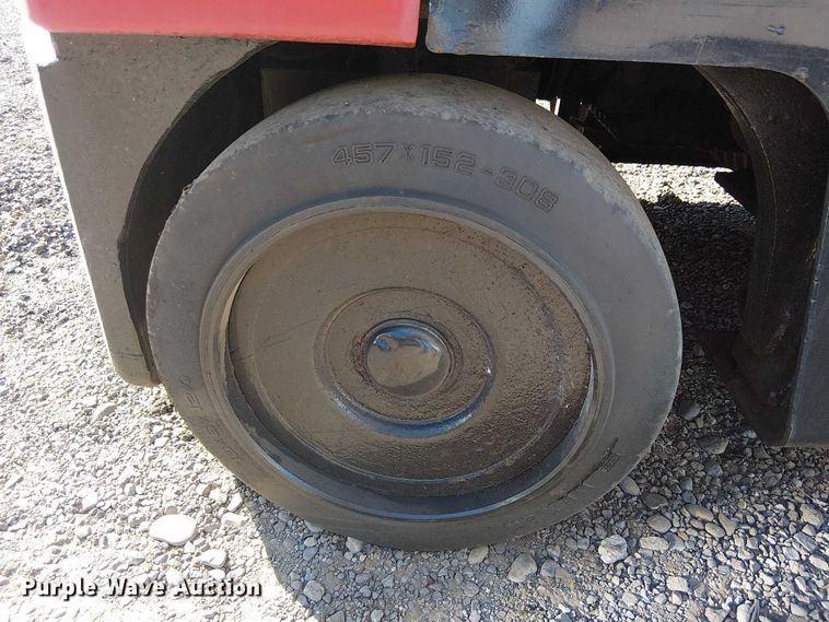 image for item EC1348 1995 Toyota 5FGC25 forklift