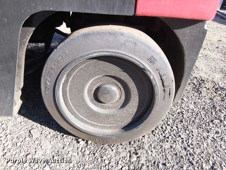 image for item EC1348 1995 Toyota 5FGC25 forklift