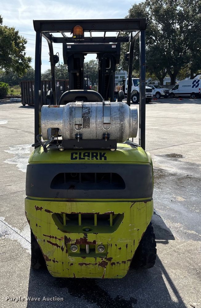 image for item EC3911 2015 Clark C25 forklift