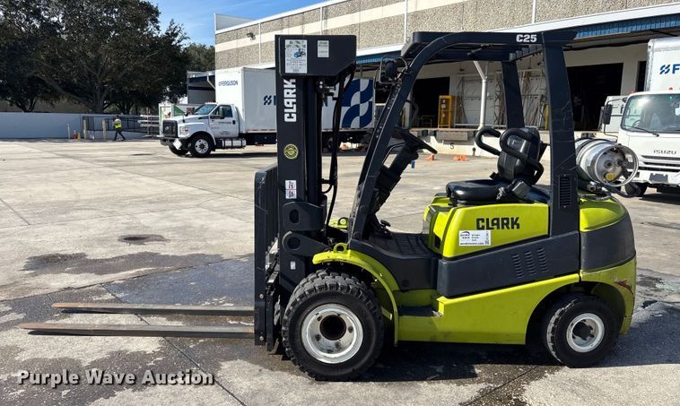 image for item EC3911 2015 Clark C25 forklift