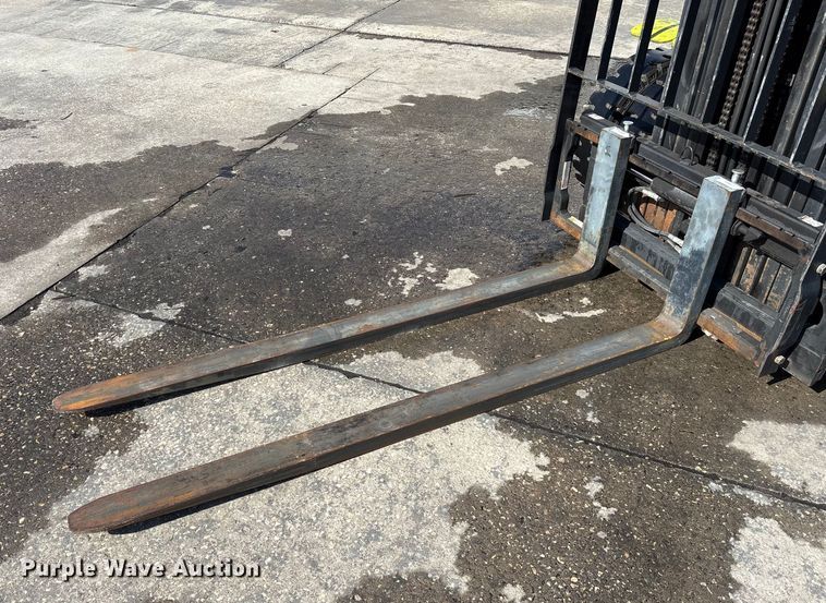 image for item EC3911 2015 Clark C25 forklift