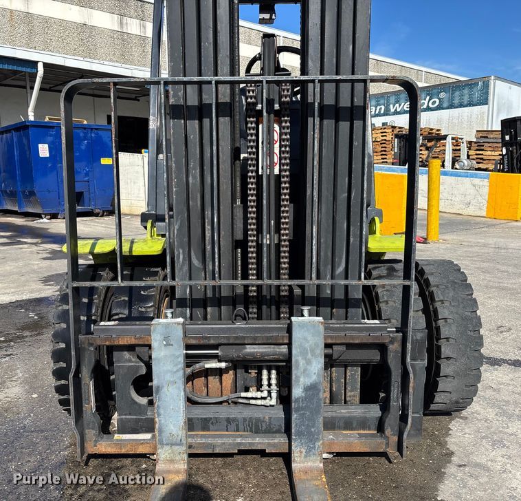 image for item EC3911 2015 Clark C25 forklift